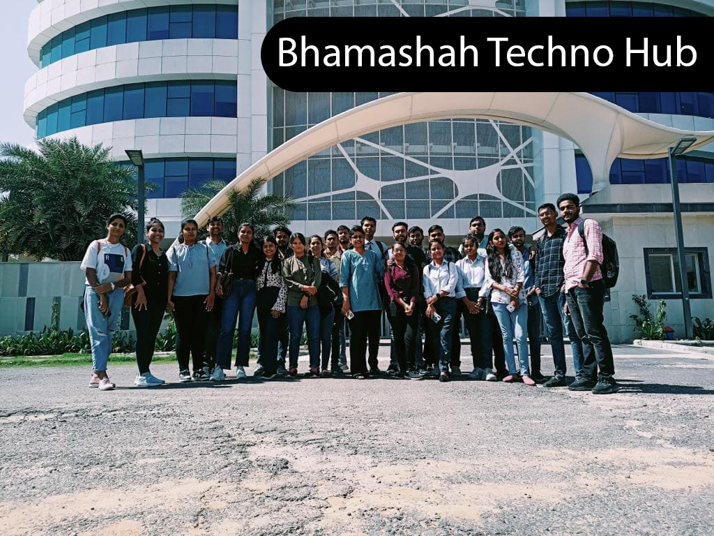 Students visited the Bhamashah Techno Hub, ( Incubation center, ISTART, DOIT, Government of Rajasthan)