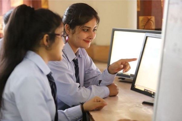 Experience the Power of the Digital Era with Top MCA colleges in India