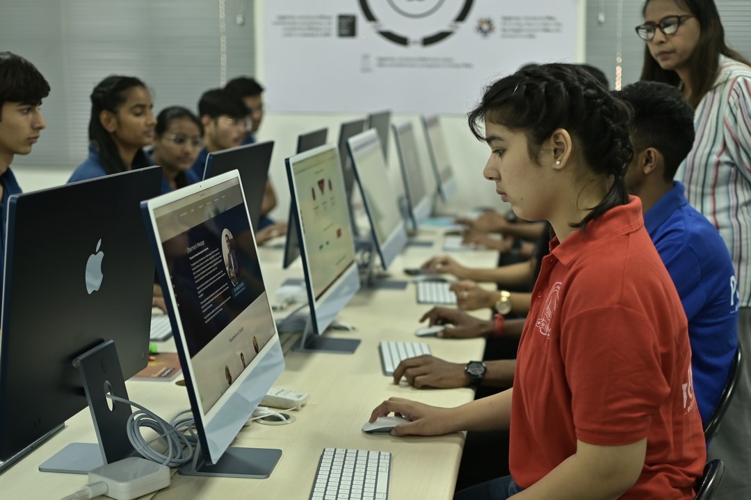 Artificial Intelligence in Cyber Security: The Future of Digital Protection
